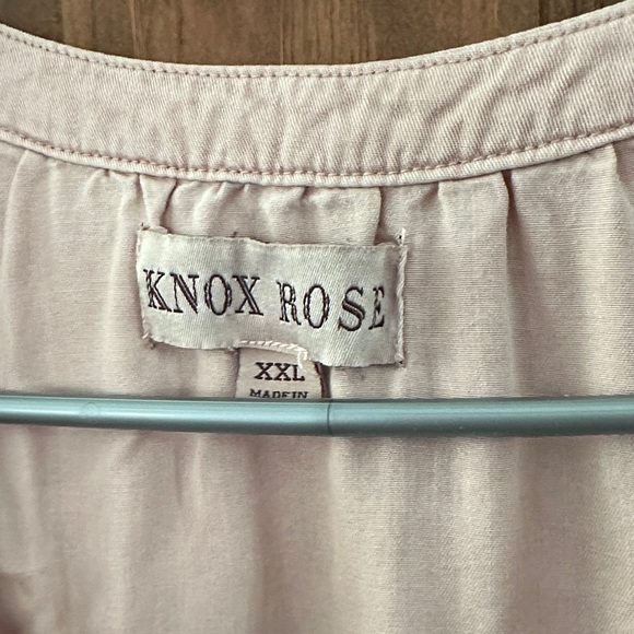 Pink Tiered V-Neck Dress - Picture 2 of 3